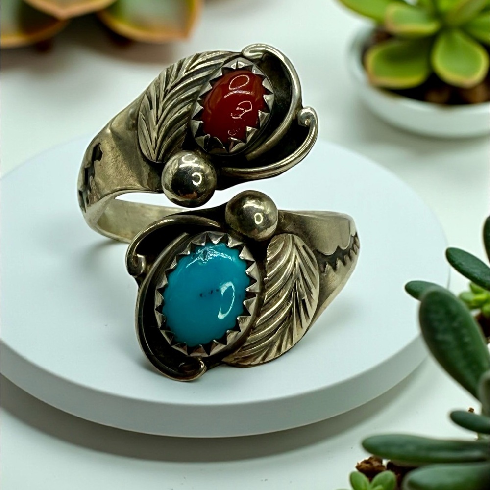 Native American Navajo Sterling Silver Turquoise & Coral Ring – Signed MAC-Leaf - Picture 1 of 17